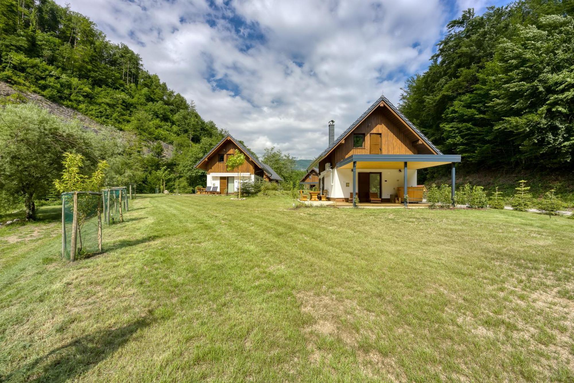 Resort Stari Malni, Osilnica - Vacation Houses Stari Malni Phòng bức ảnh